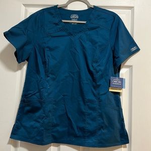 Brand new Cherokee work wear scrub top color is Caribbean blue  size is large